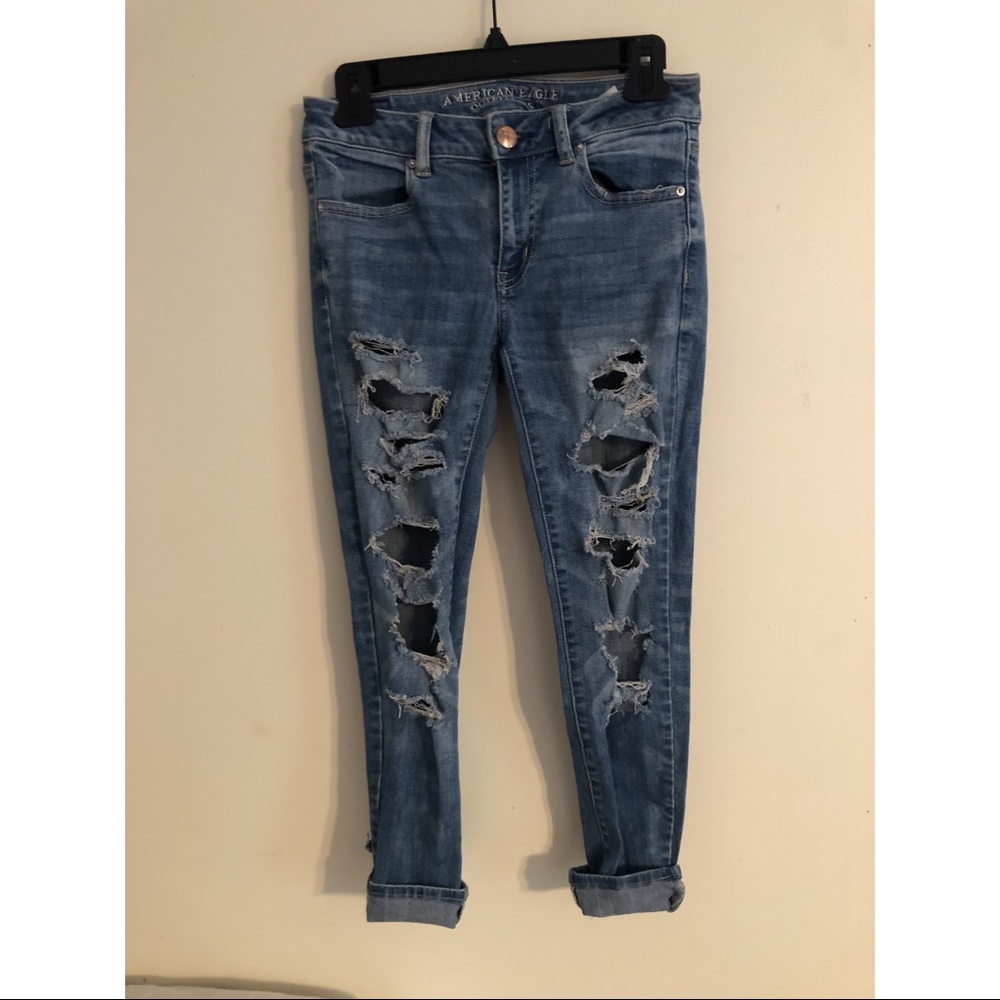 American Eagle Distressed Jeans